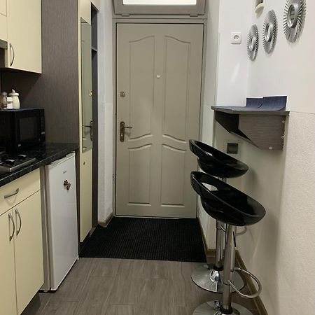 Lviv-Centre Apartments Gorodotska 44 Ngoại thất bức ảnh